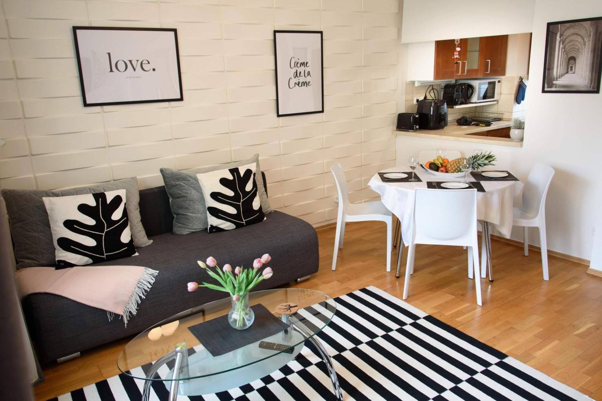 Peony Kaldy Apartman Free Garage Under The House 부다페스트 외부 사진